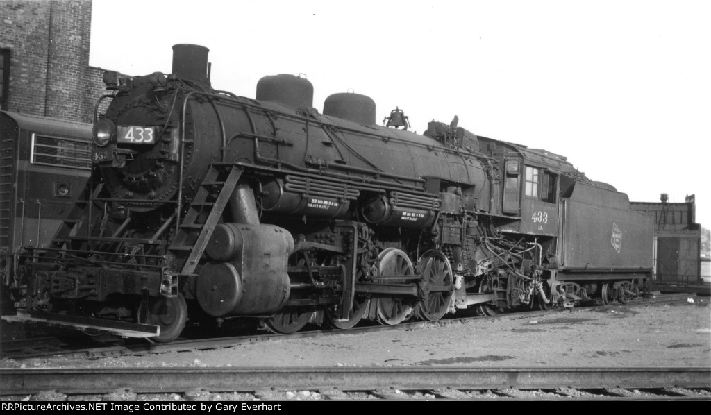 MILW 2-8-2 #433 - Milwaukee Road